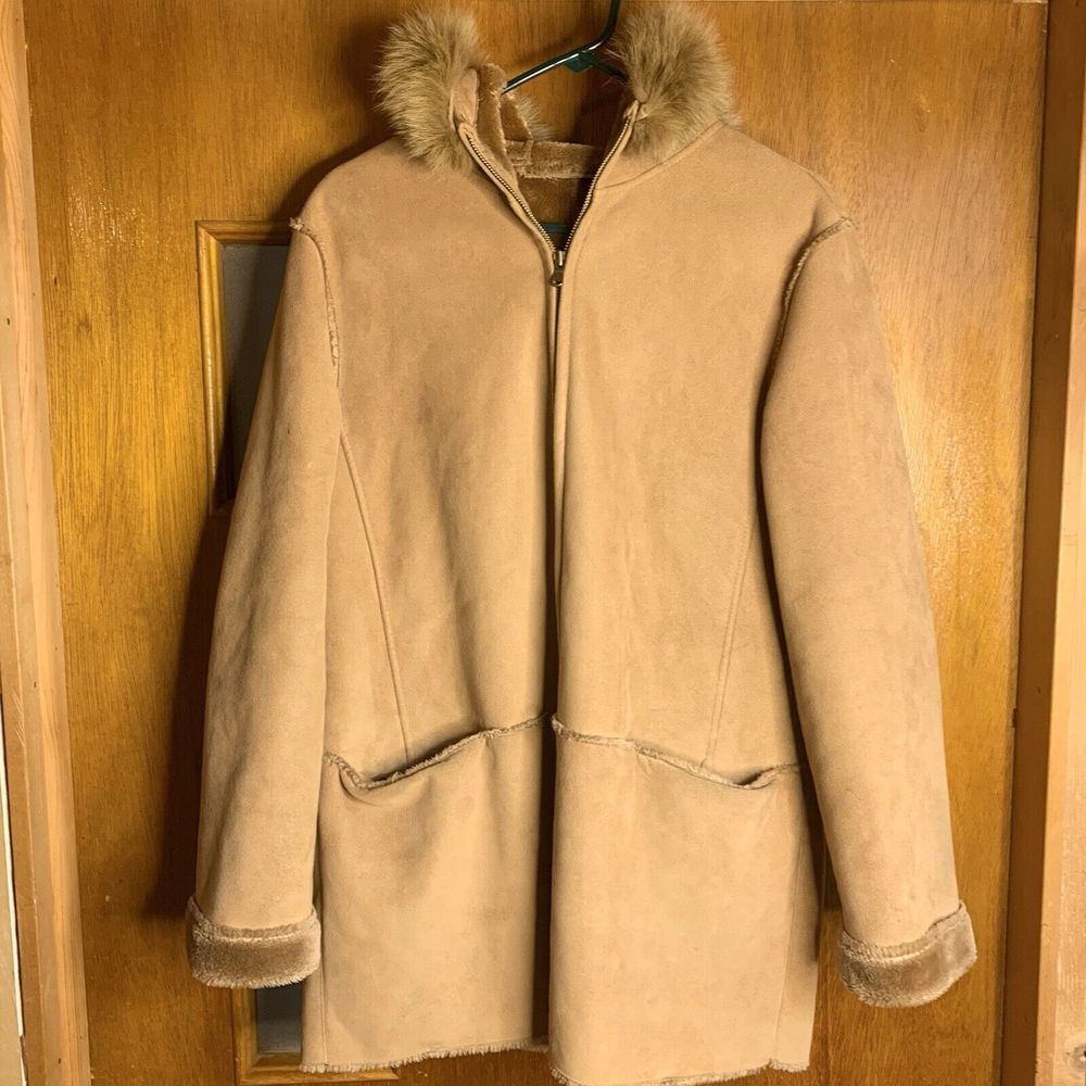Faux Suede Jacket - Unbranded (L/XL) Long Sleeve Fur Hood Warm Winter Brown